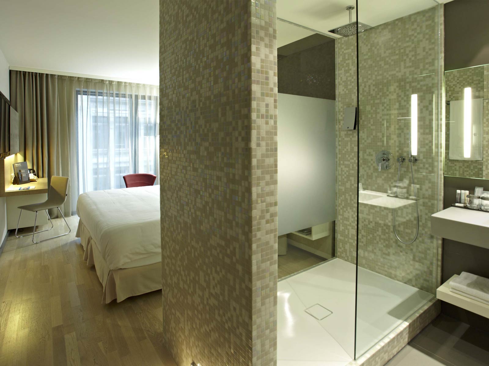 4009_SANTHO.es_BarceloHH_Marco_Floris_T6_316