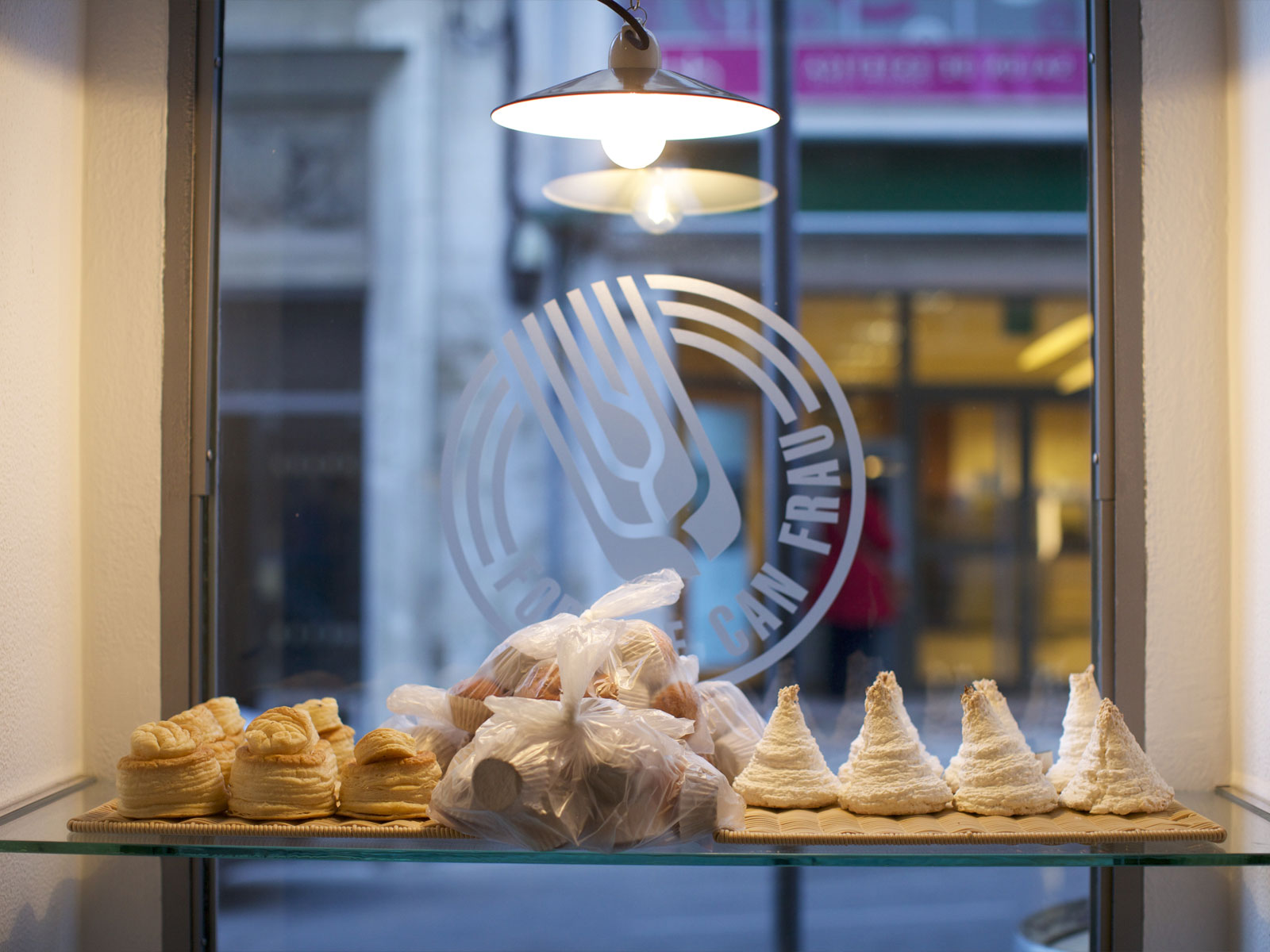 SANTHO.es_Panaderia_Frau_4818