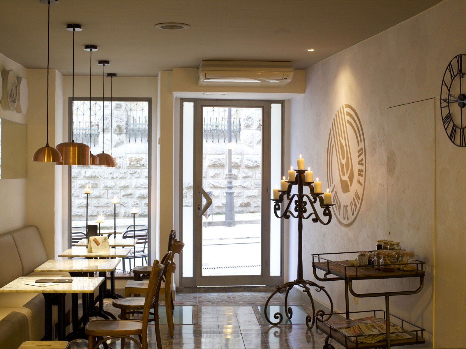 SANTHO.es_Panaderia_Frau_4959